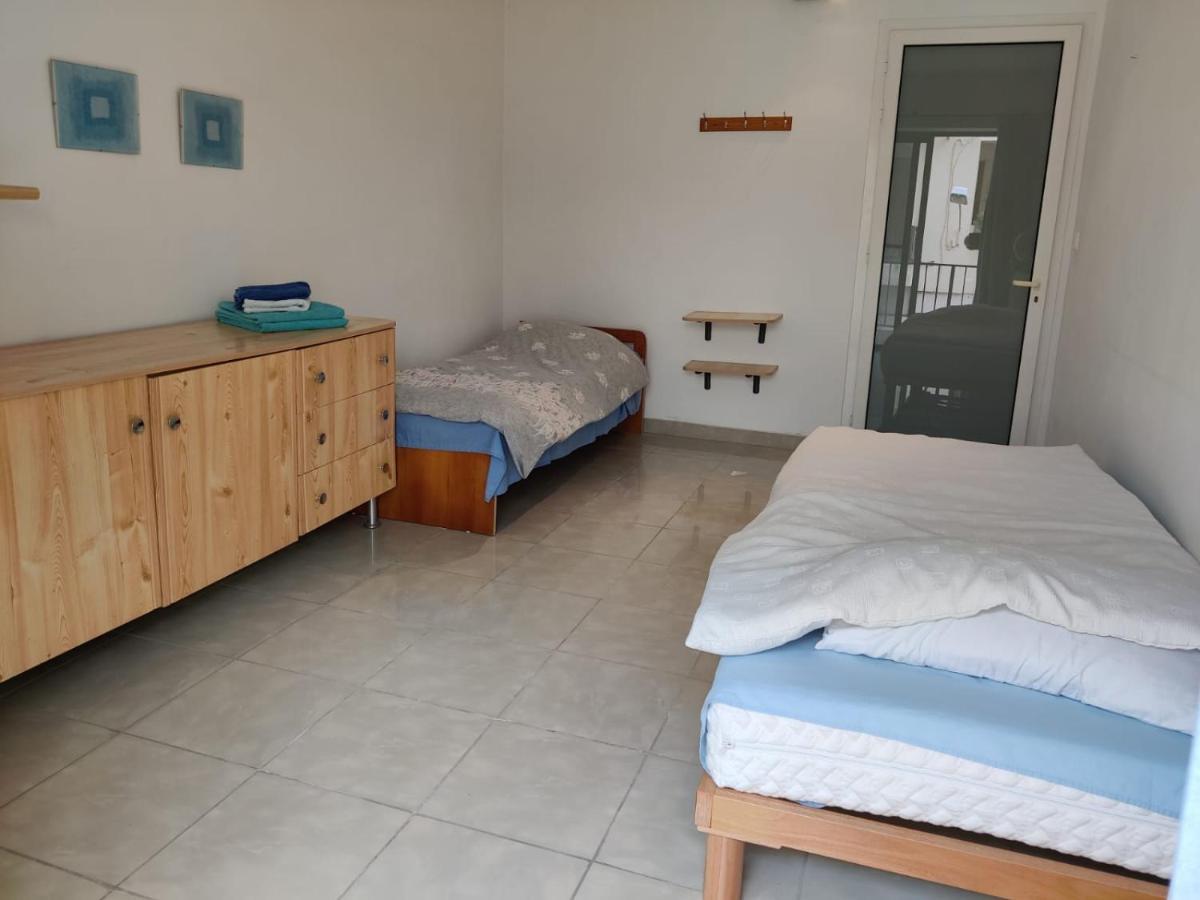 Spacious 3-Bedroom Apartment 30 Seconds From Sea Marsaskala Exterior foto